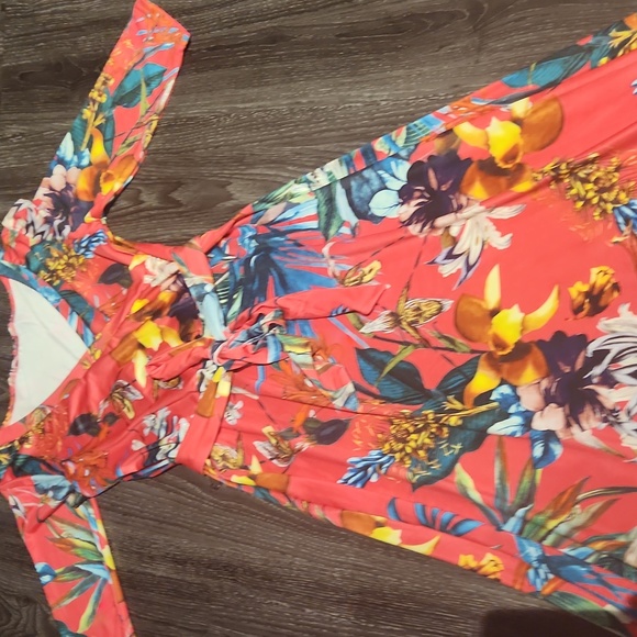 Neon Pink Floral Dress Small - Picture 2 of 3